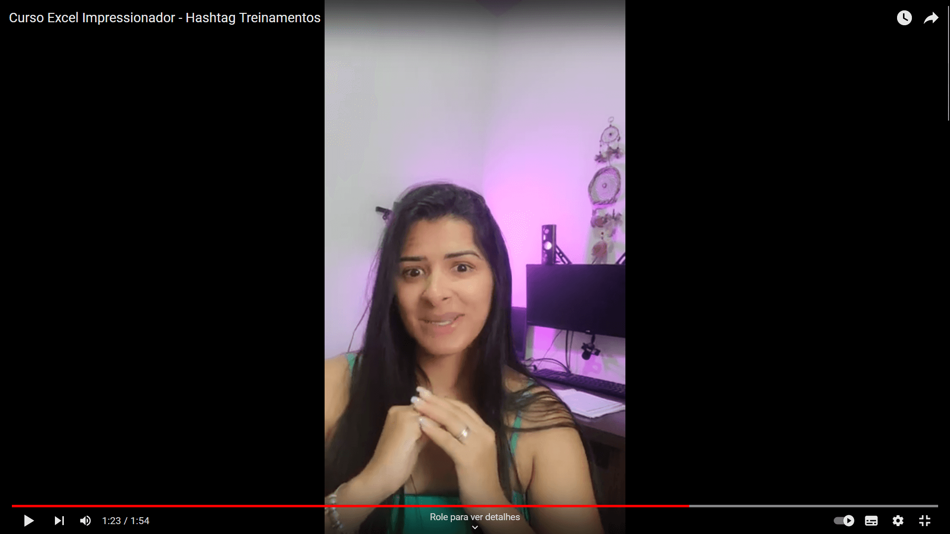 Depoimento em vídeo de Barbara Morgana, aluno(a) do curso de Excel