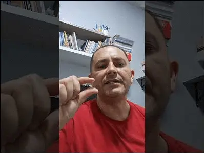Depoimento em vídeo de Eduardo dos Santos, aluno(a) do curso de Python
