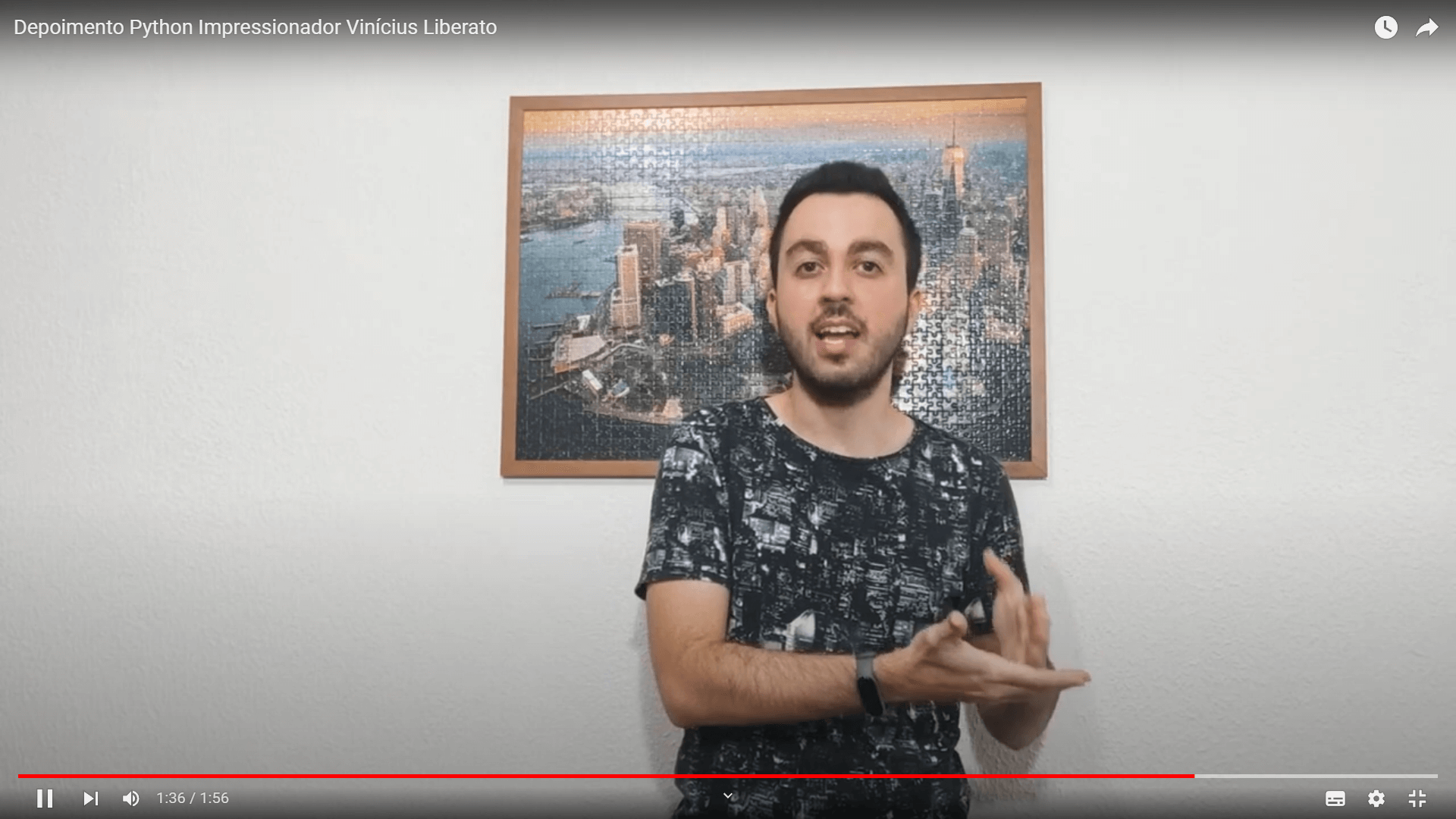Depoimento em vídeo de Vinícius Liberato, aluno(a) do curso de Python