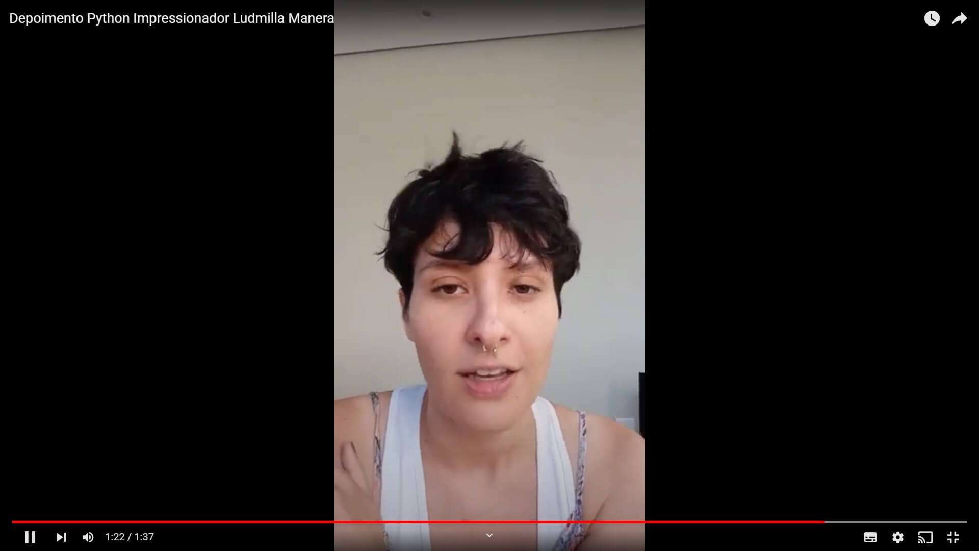 Depoimento em vídeo de Ludmilla Manera, aluno(a) do curso de Python