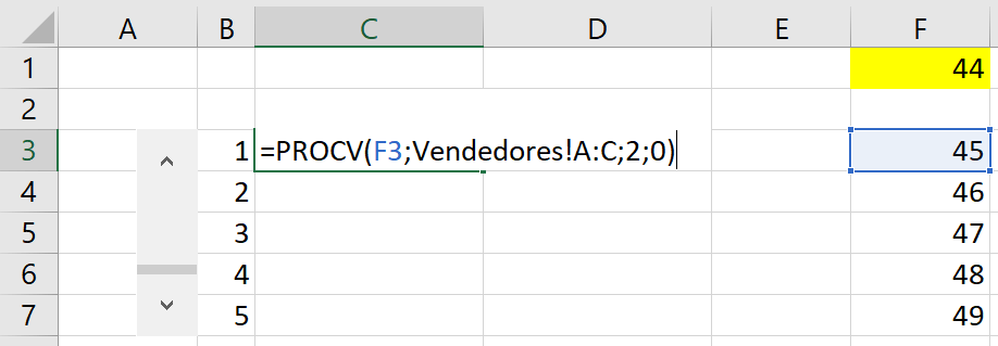 Utilizando a fórmula PROCV para obter as informações da base de dados - Como Apresentar Tabelas no Excel