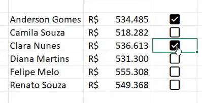 5 Ferramentas para Criar Gráficos Dinâmicos no Excel 13 Marcando e desmarcando as checkboxes