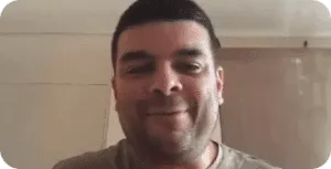 Depoimento em vídeo de Ângelo Schmidt, aluno(a) do curso de Power BI