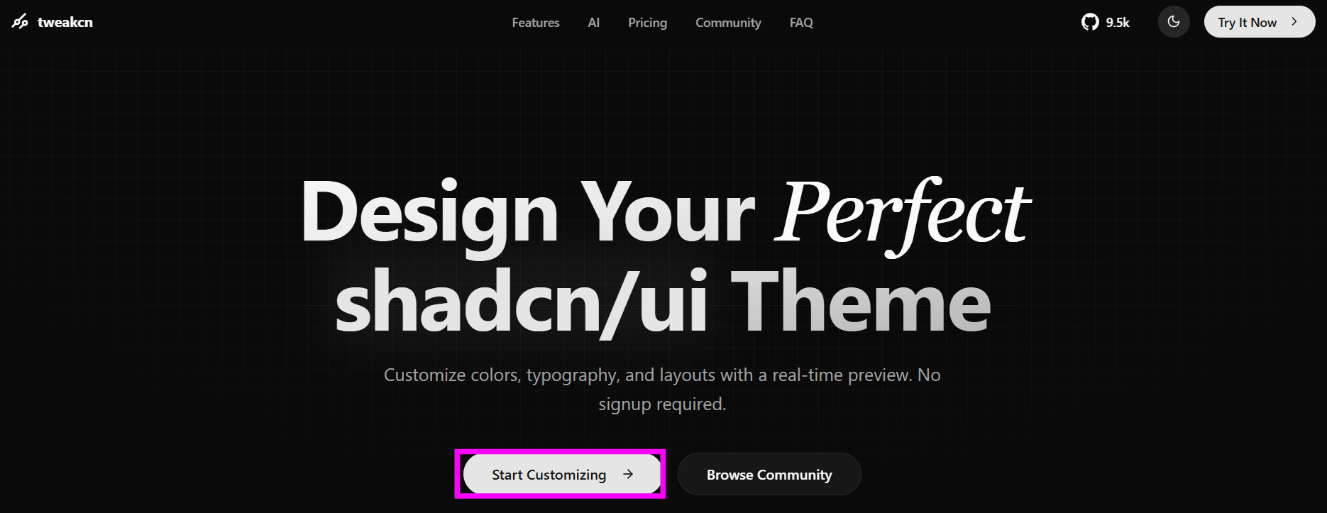 Landing page da ferramenta Tweakcn para criar e personalizar temas do shadcn/ui, destacando o botão "Start Customizing" para iniciar a customização do design