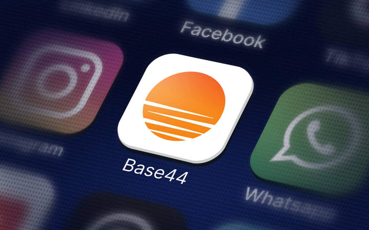 O que é Base44 e como criar apps com IA?